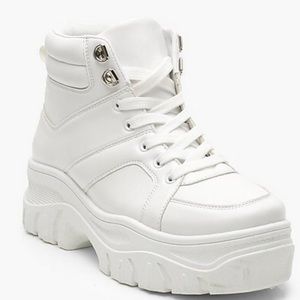 WHITE CHUNKY SNEAKER BOOTS